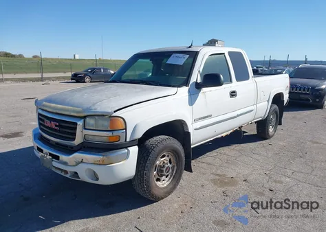 2003 GMC Sierra 2500Hd Slt from USA, damaged, VIN 1GTHK29U53E175933